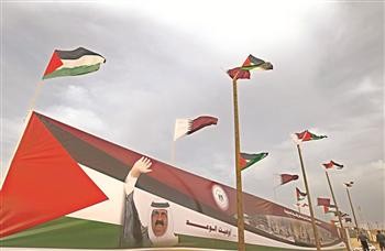 Qatari Emir pays historic visit to Gaza trip - ảnh 1